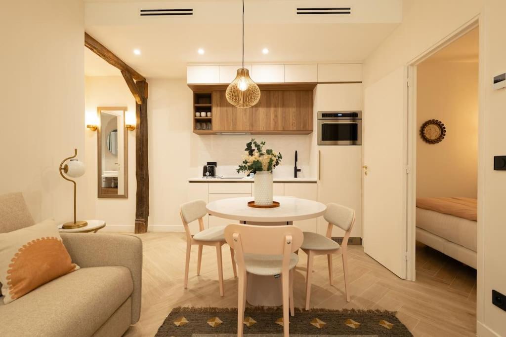 New Luxury - 4 People Appartement Paris