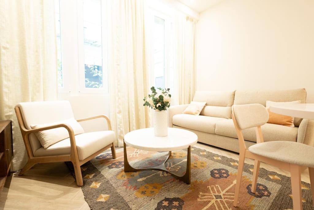 New Luxury - 4 People Appartement Paris