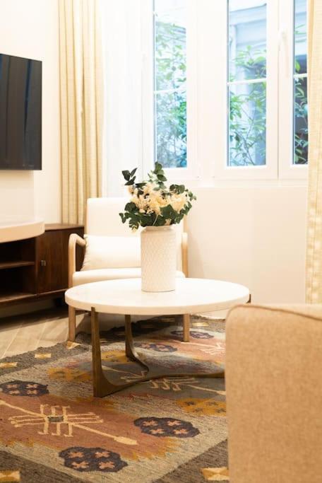 New Luxury - 4 People Appartement Paris